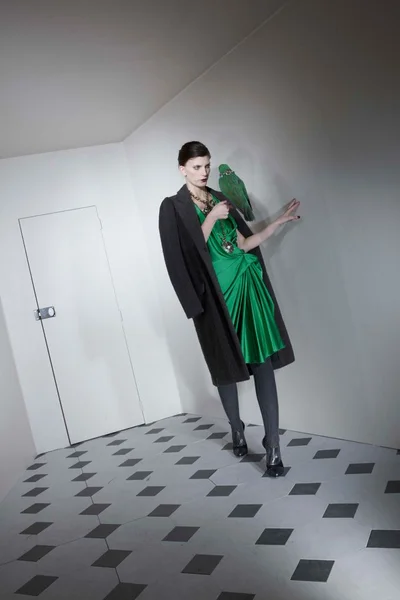 Look 27